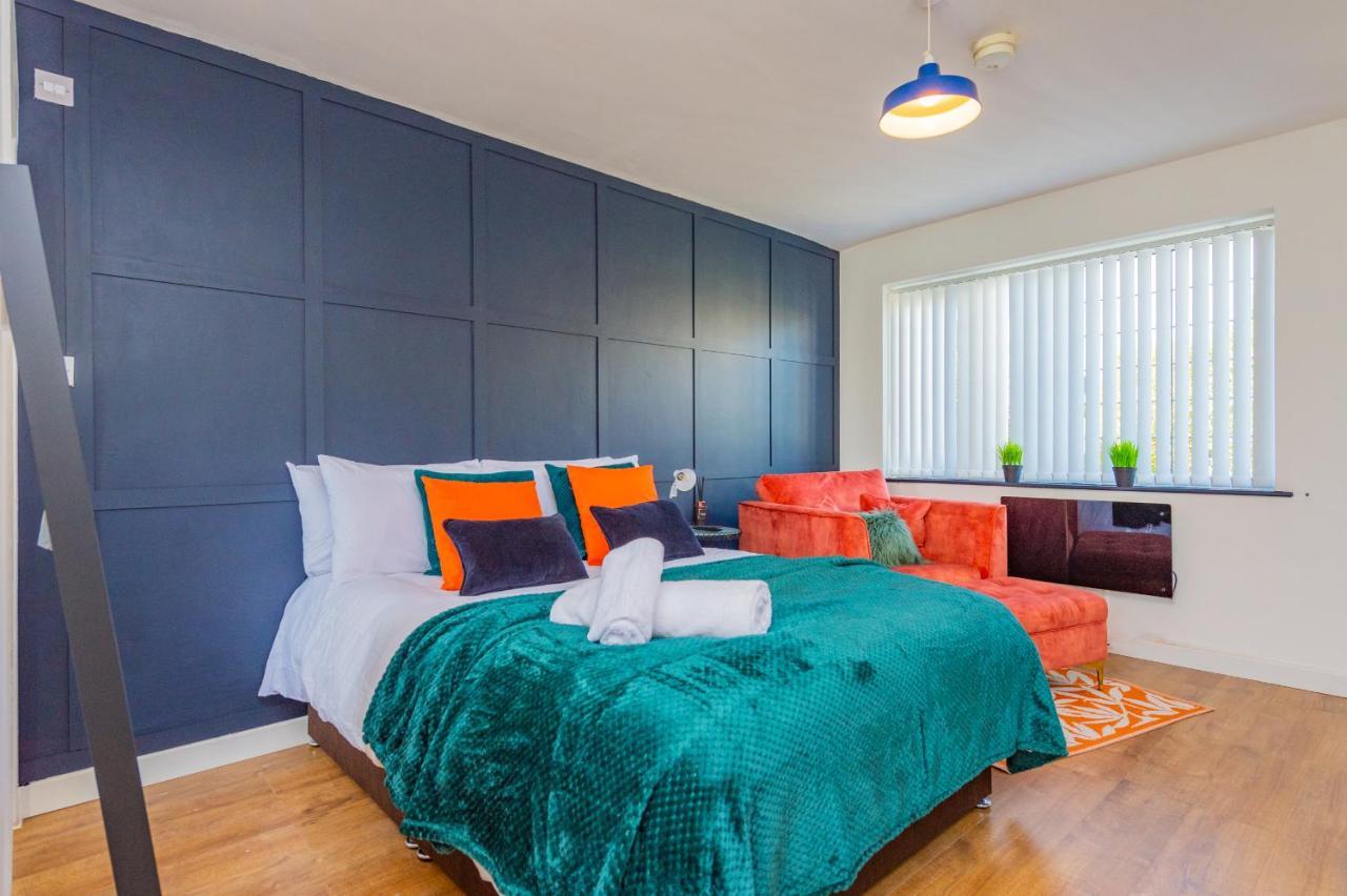 Studio Annexe By Papermill, Deeside - En-Suite, Heswall Buitenkant foto