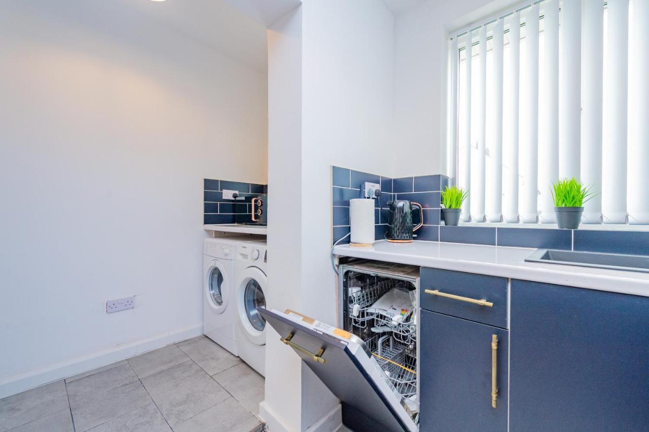 Studio Annexe By Papermill, Deeside - En-Suite, Heswall Buitenkant foto