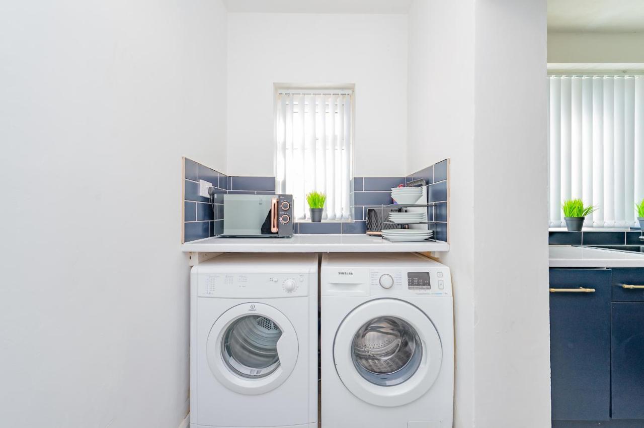Studio Annexe By Papermill, Deeside - En-Suite, Heswall Buitenkant foto