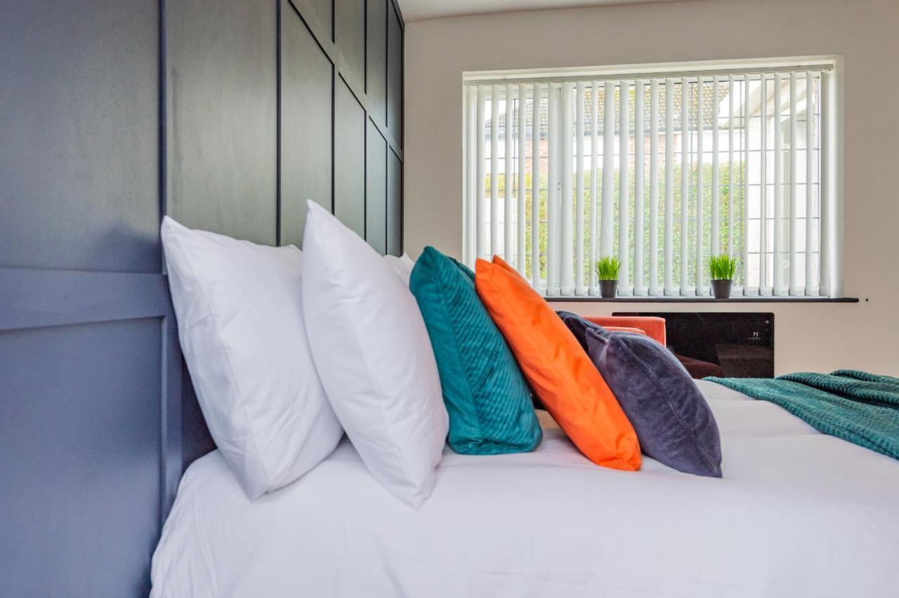 Studio Annexe By Papermill, Deeside - En-Suite, Heswall Buitenkant foto