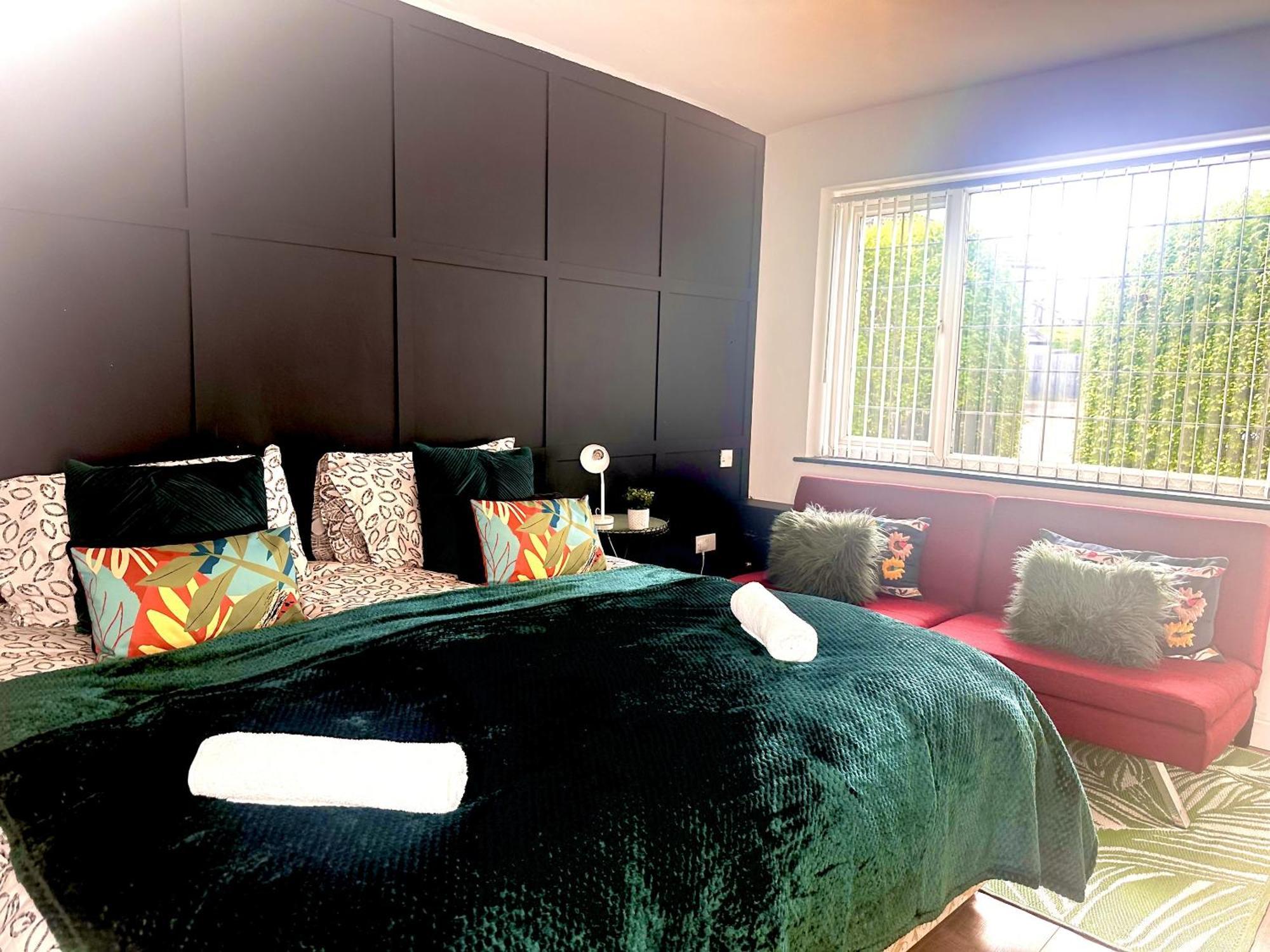 Studio Annexe By Papermill, Deeside - En-Suite, Heswall Buitenkant foto